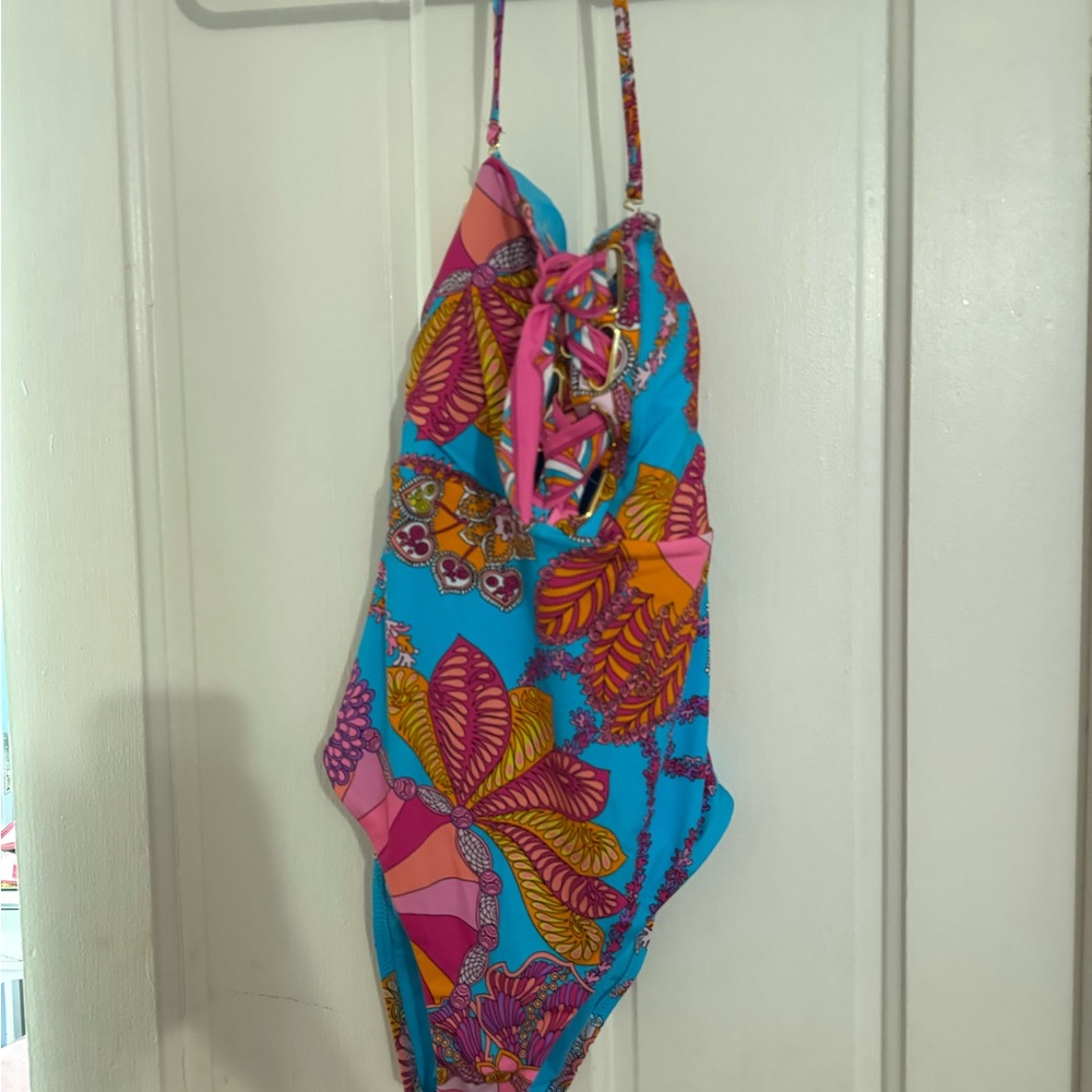 Beautiful Trina Turk NWT One Piece